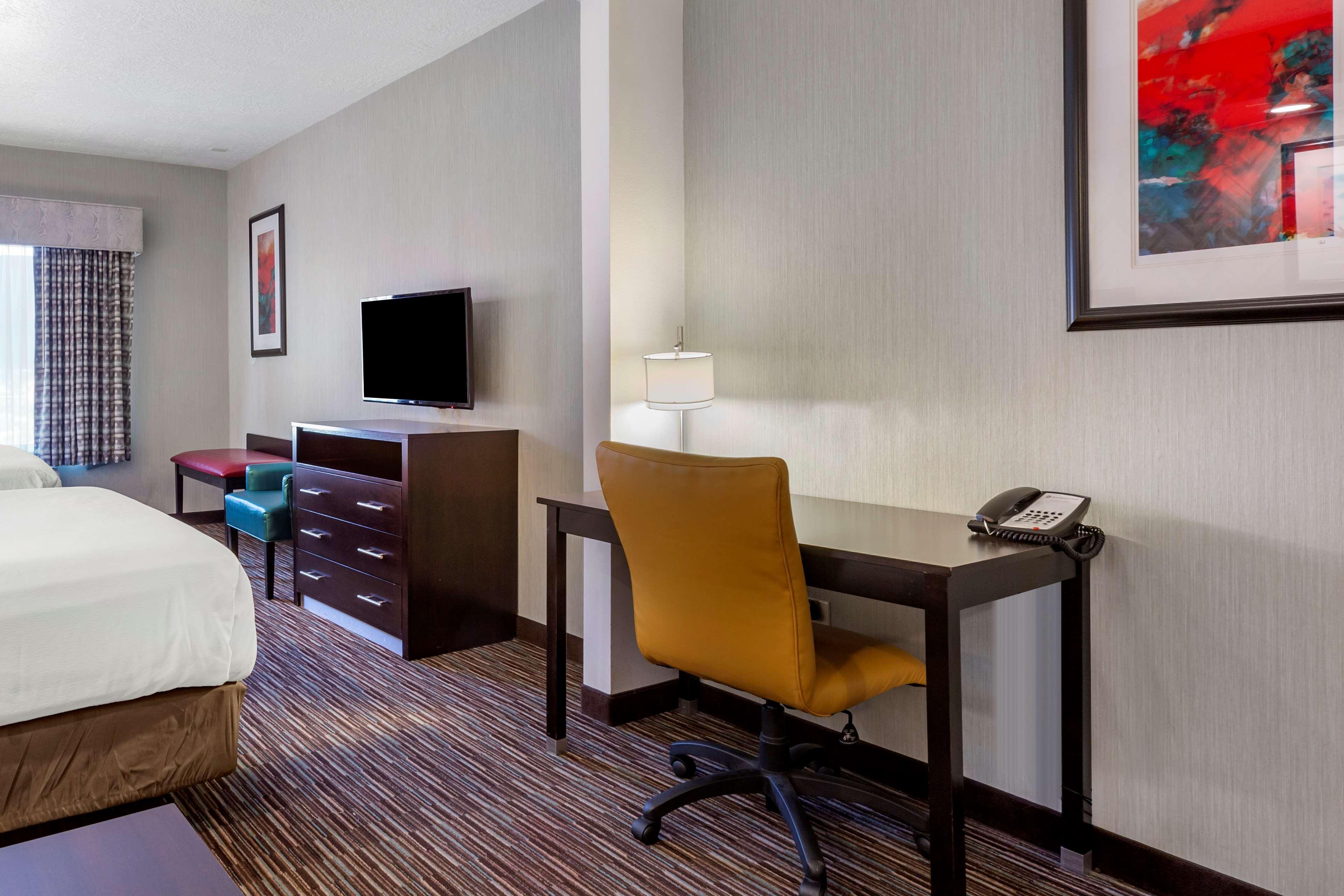 Best Western Plus Gallup Inn & Suites Экстерьер фото