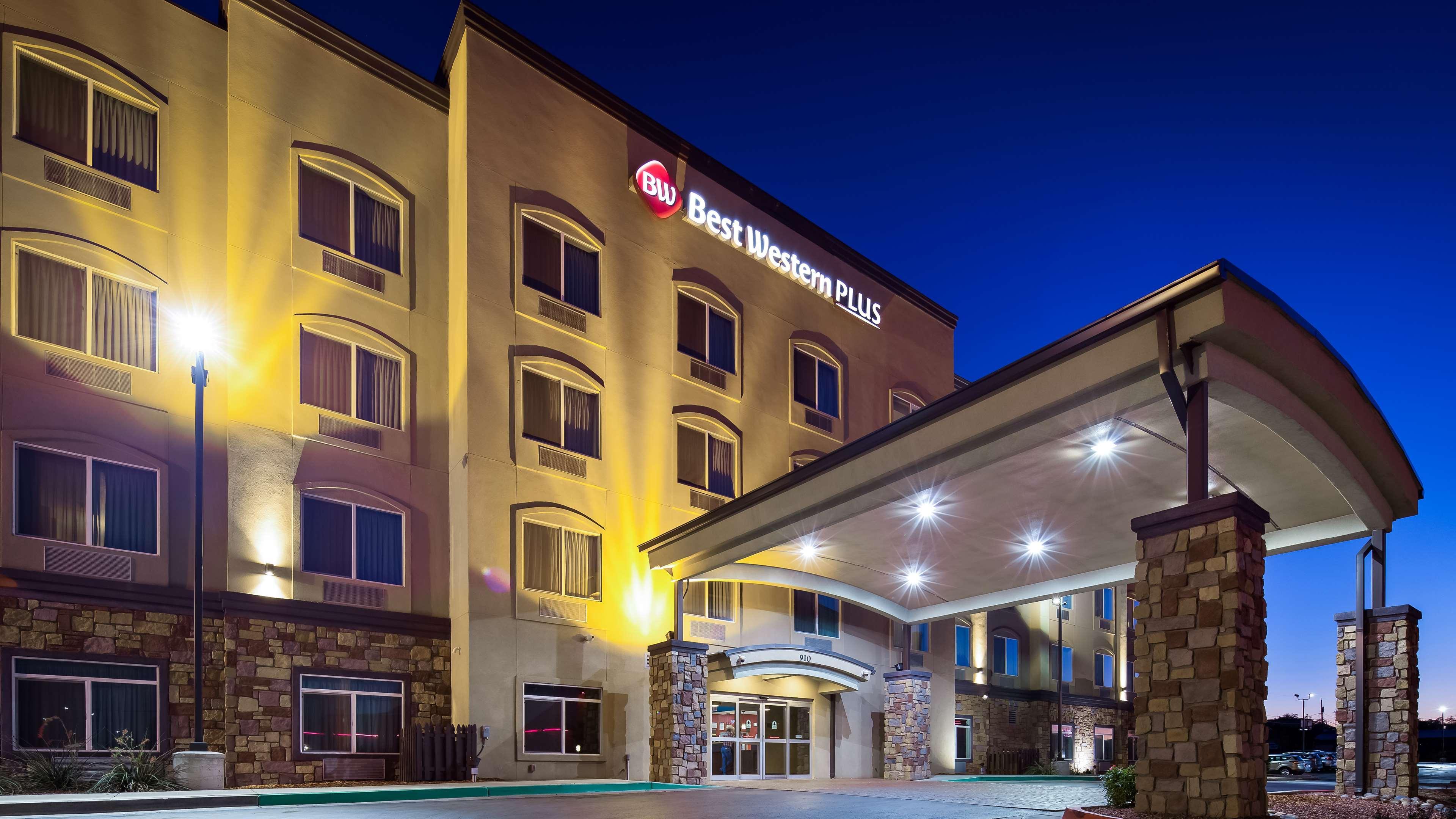 Best Western Plus Gallup Inn & Suites Экстерьер фото