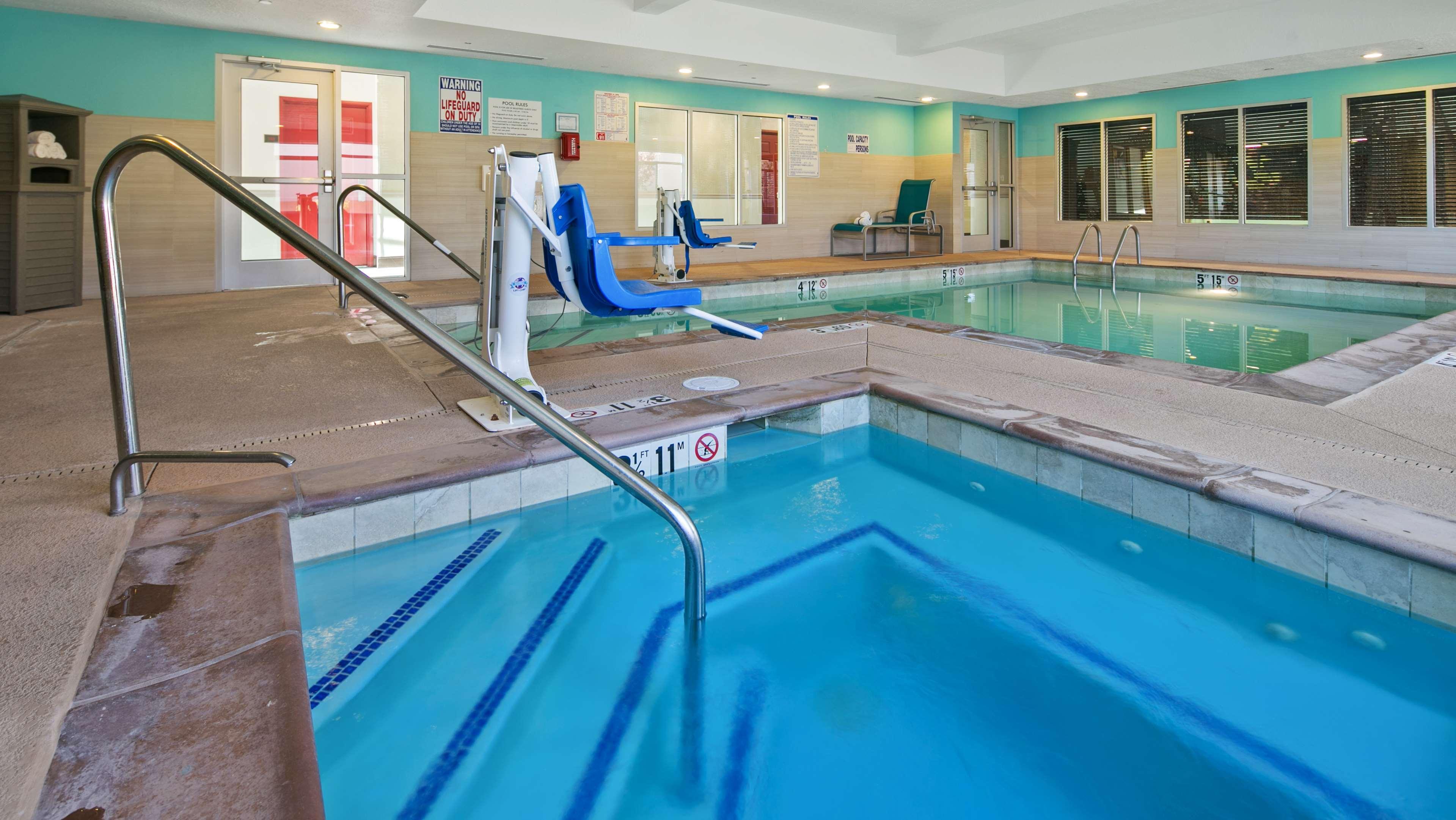 Best Western Plus Gallup Inn & Suites Экстерьер фото