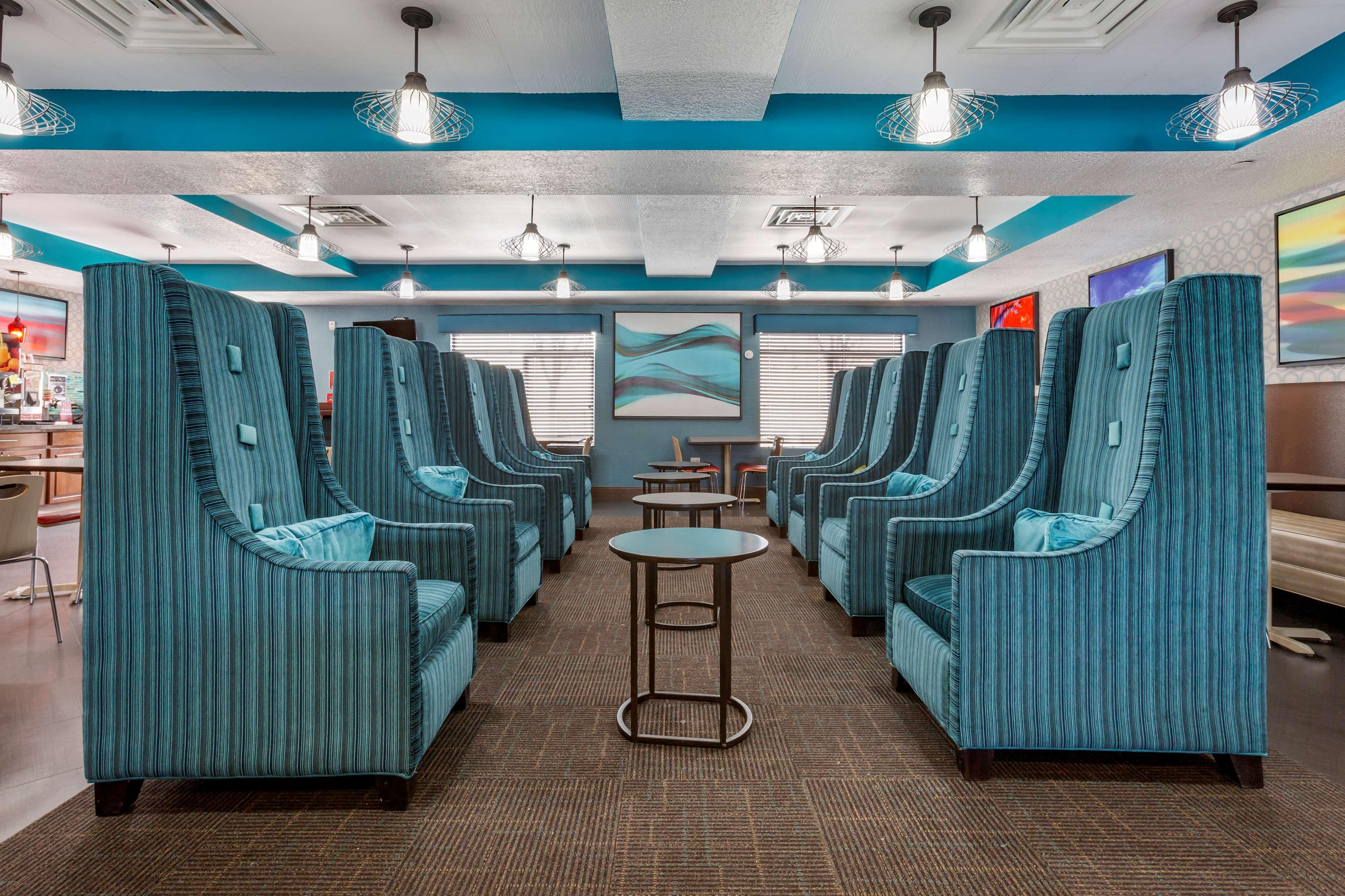 Best Western Plus Gallup Inn & Suites Экстерьер фото