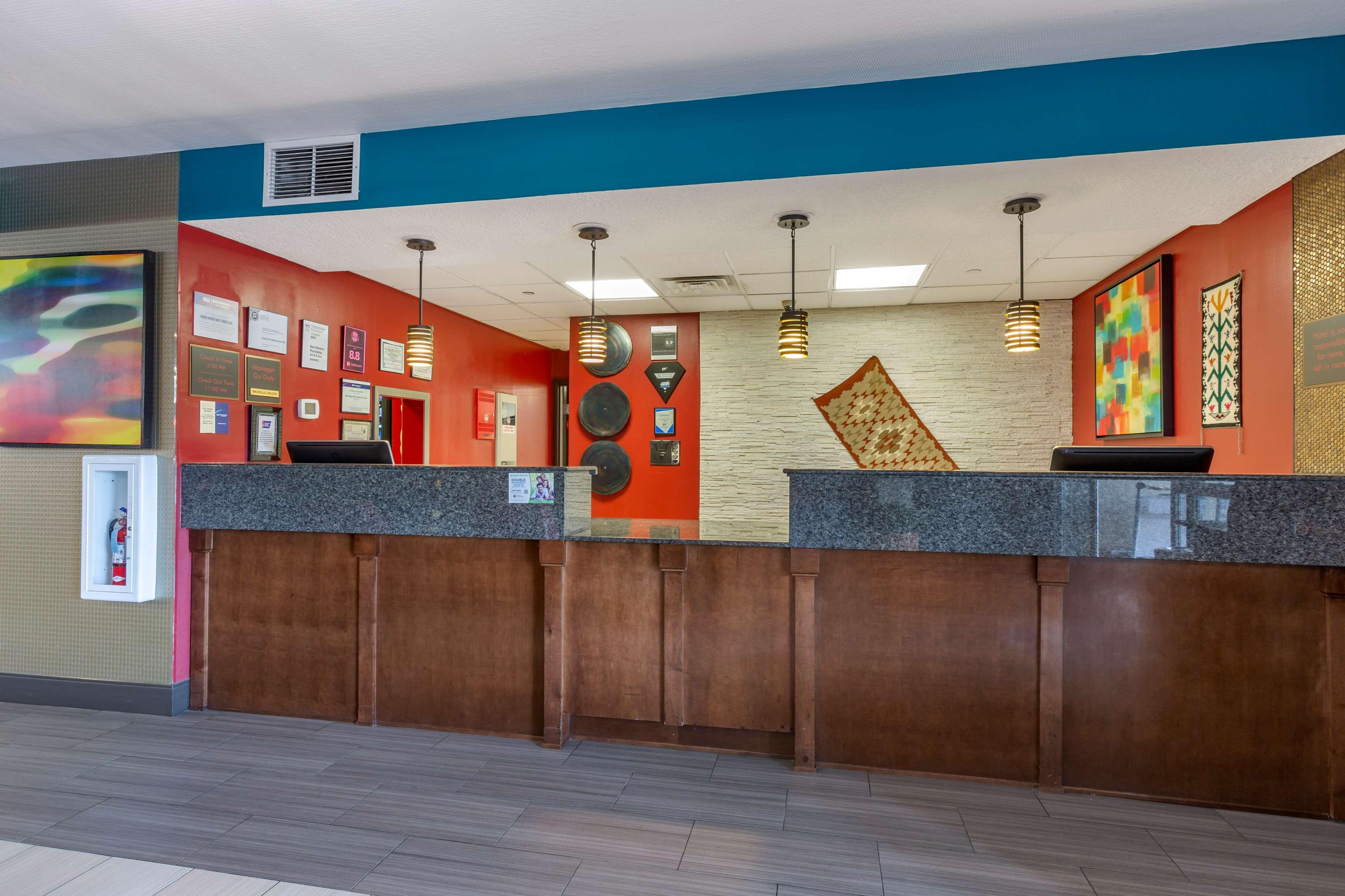 Best Western Plus Gallup Inn & Suites Экстерьер фото