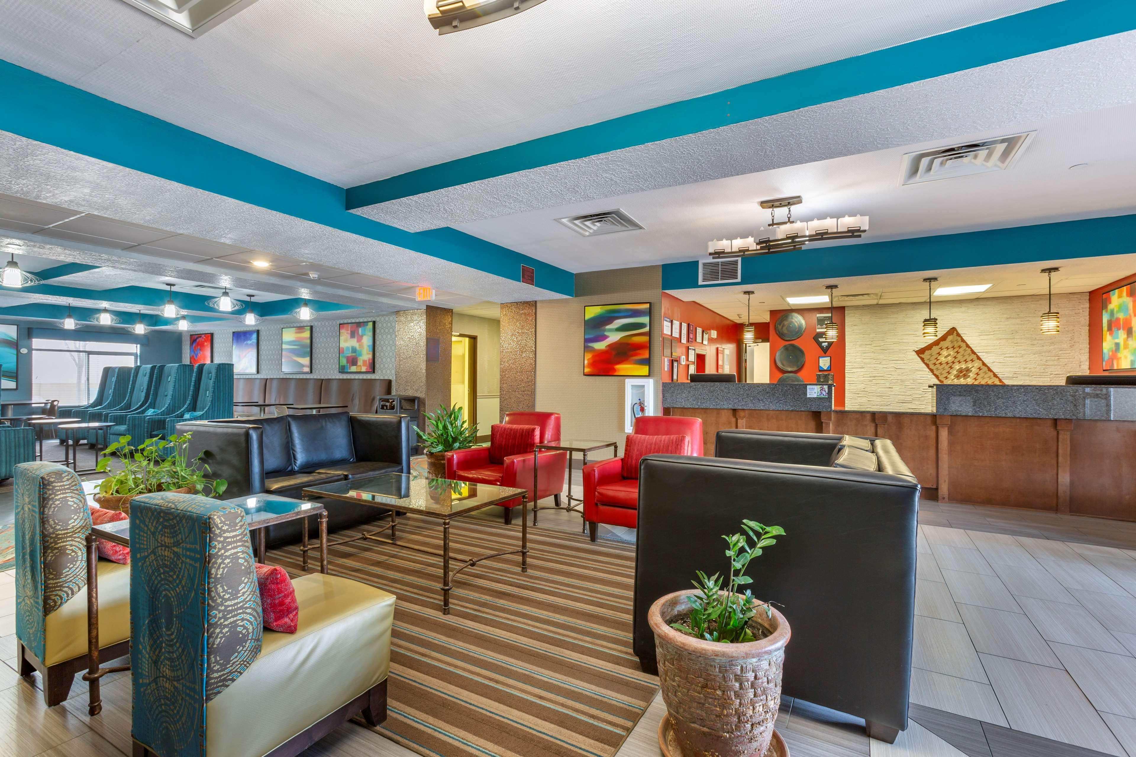 Best Western Plus Gallup Inn & Suites Экстерьер фото