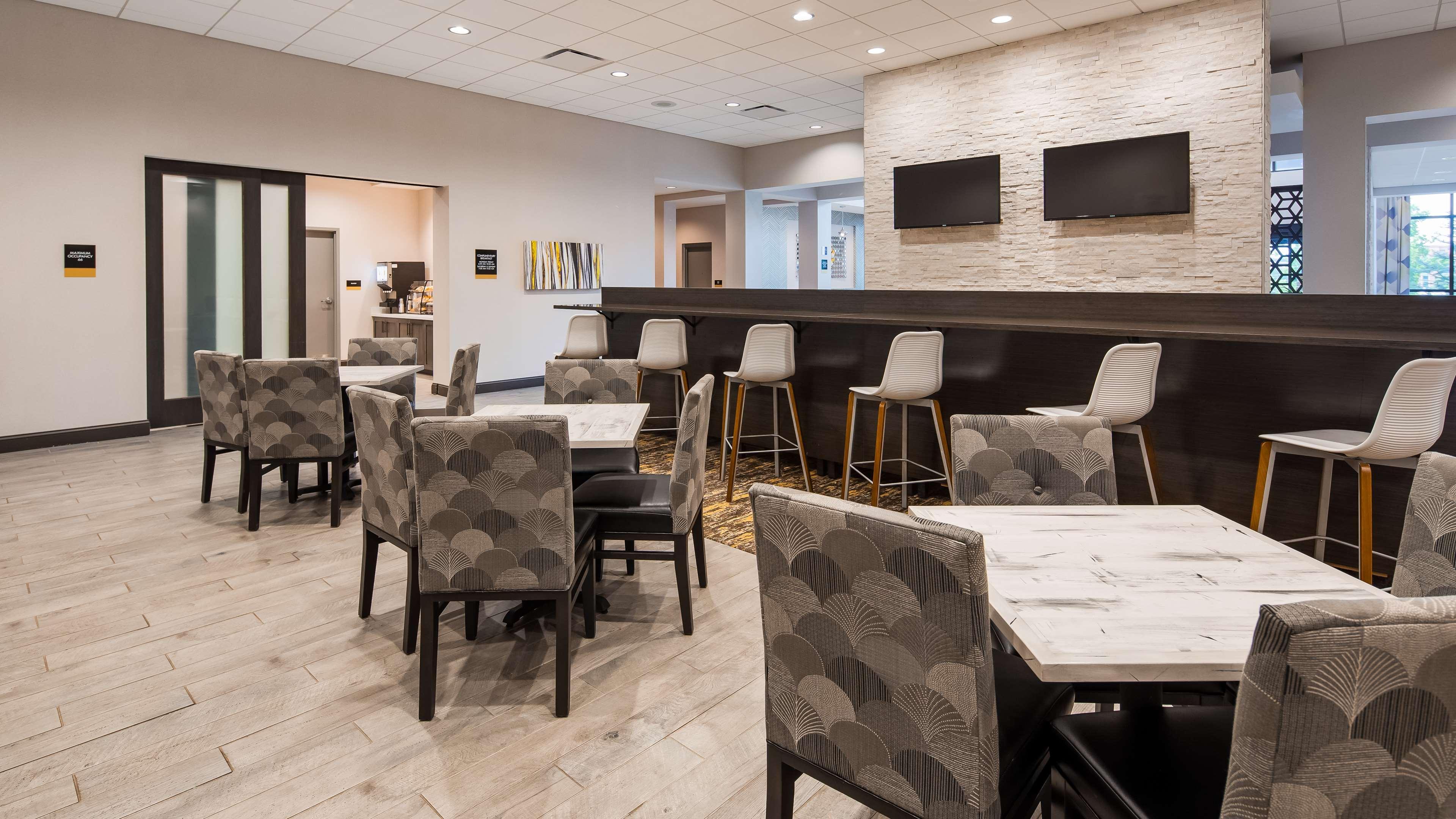 Best Western Plus Gallup Inn & Suites Экстерьер фото
