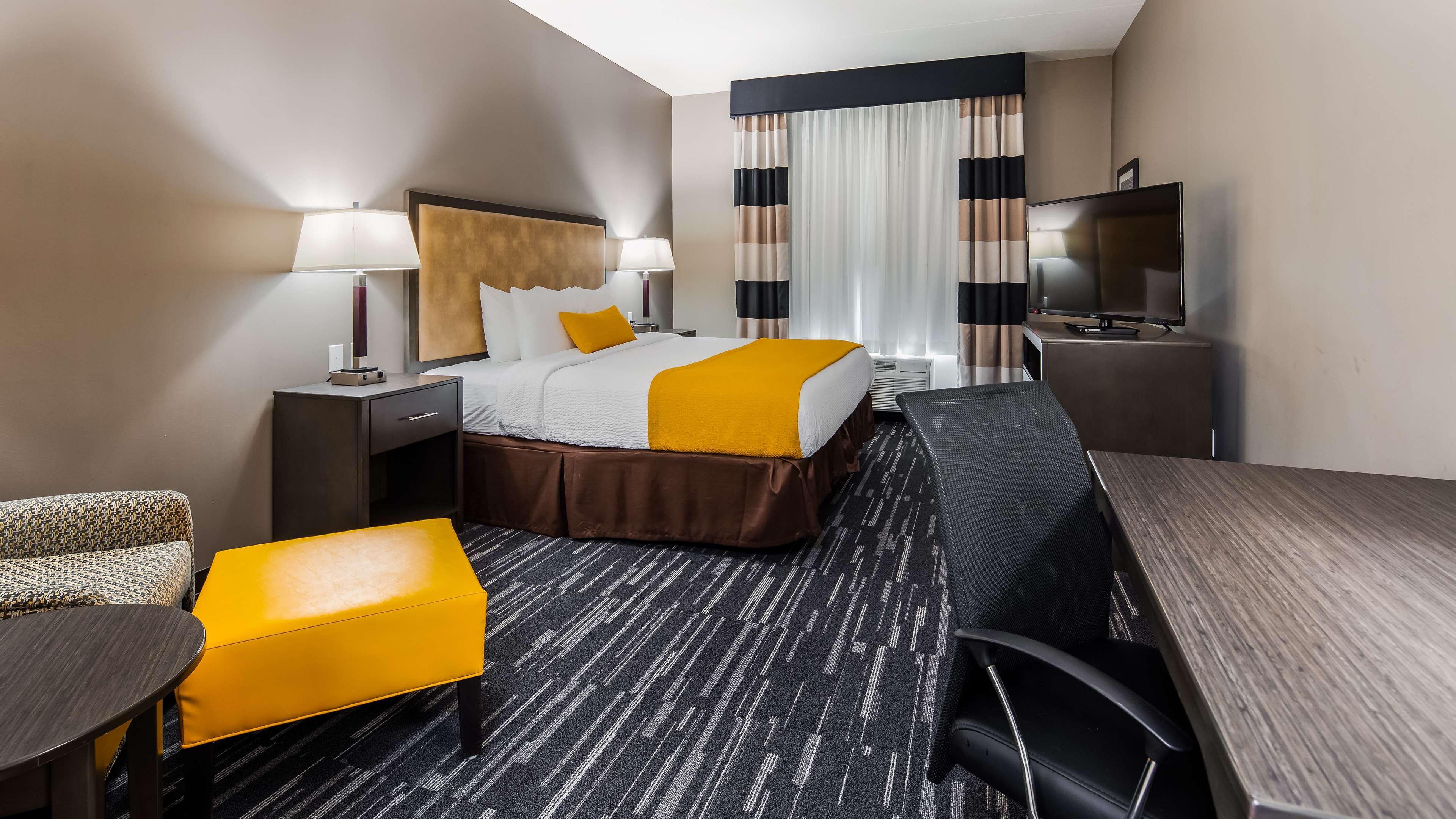 Best Western Plus Gallup Inn & Suites Экстерьер фото