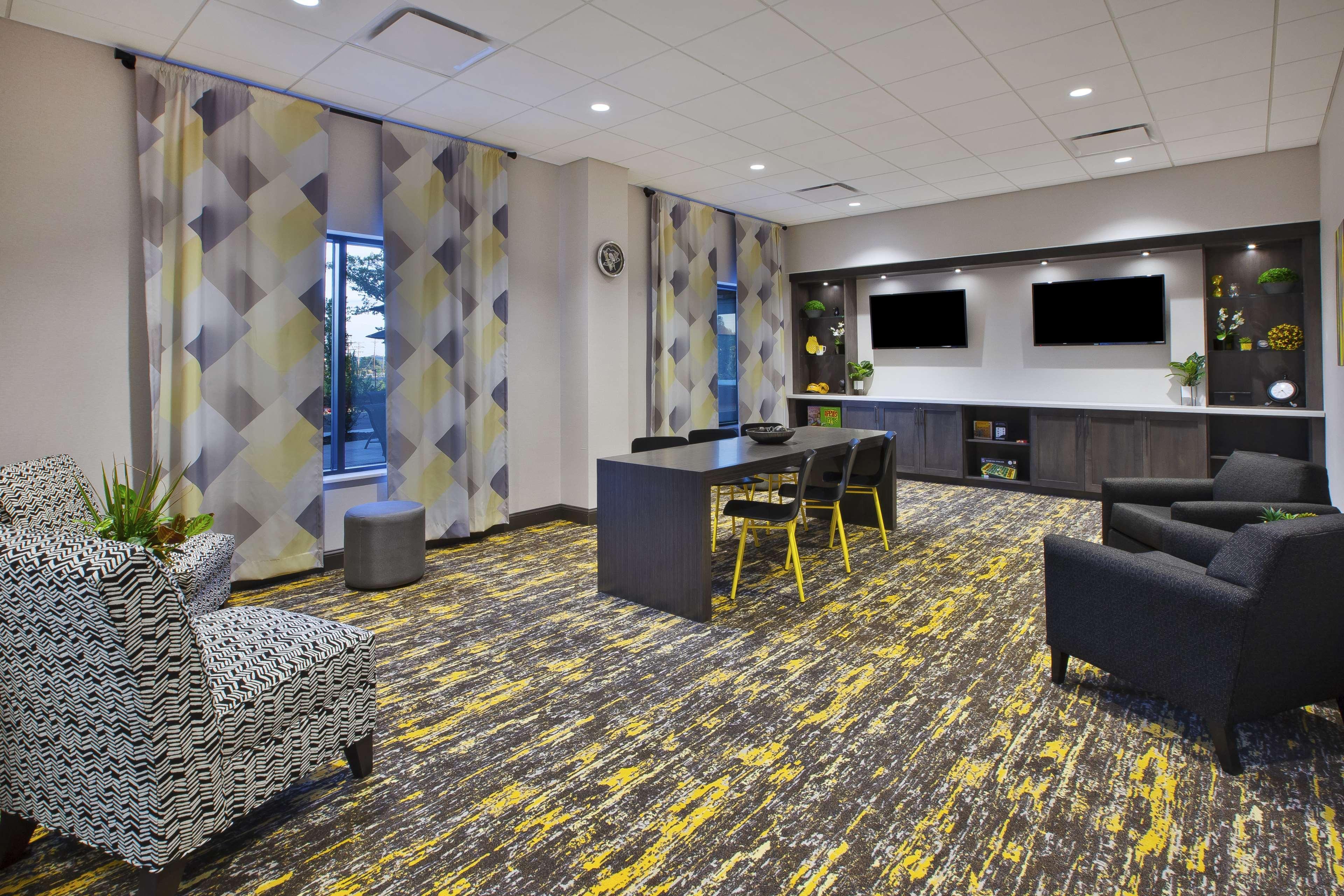 Best Western Plus Gallup Inn & Suites Экстерьер фото