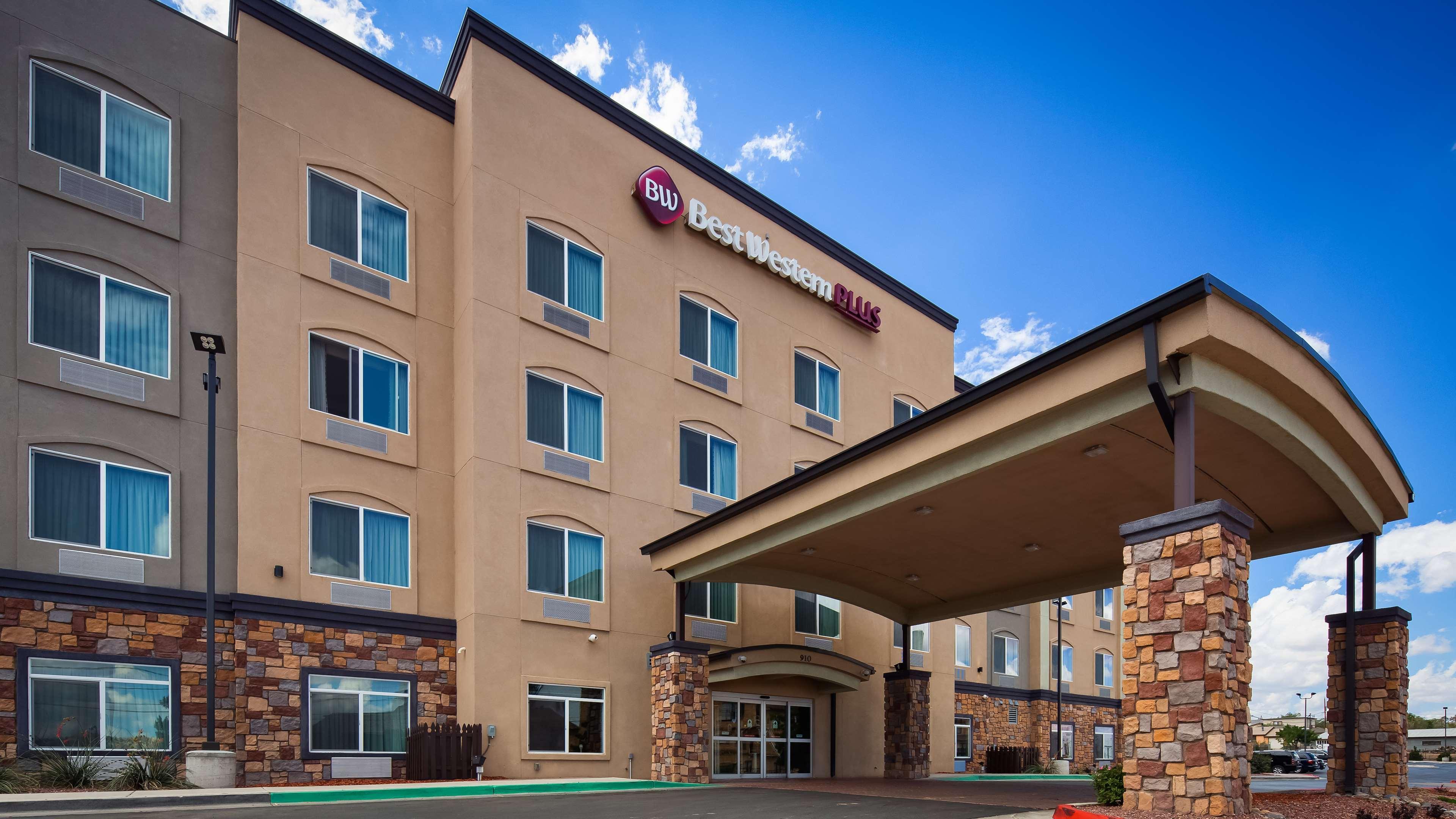 Best Western Plus Gallup Inn & Suites Экстерьер фото